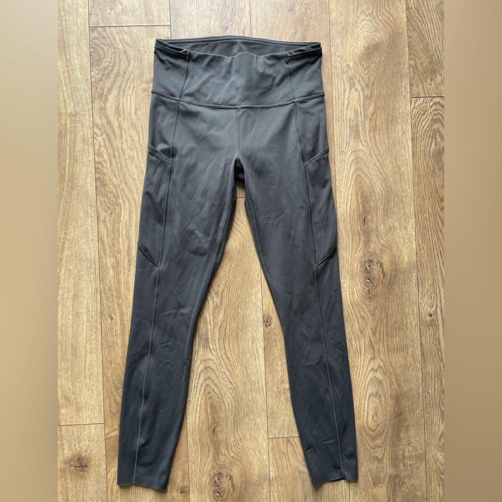 Lululemon pace rival pants